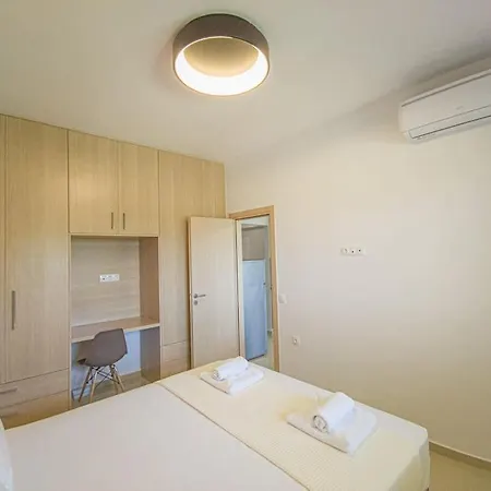 公寓 Renovated 2 -platanias Platanés
